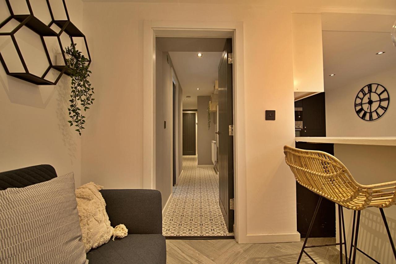 Scotforth Road- Boutique Rooms In Lancaster City Townhouse Exterior foto