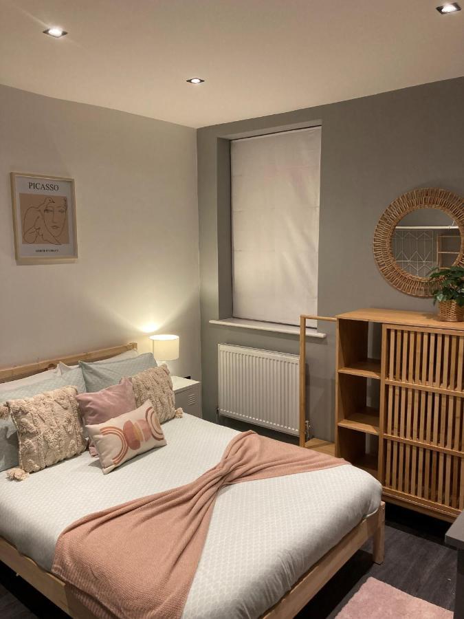 Scotforth Road- Boutique Rooms In Lancaster City Townhouse Exterior foto